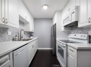 1000 W Macarthur Blvd APT 11, Santa Ana, CA