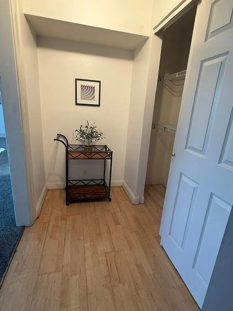 329 Belt Ave #401 | Saint Louis 63112 — Photo 3
