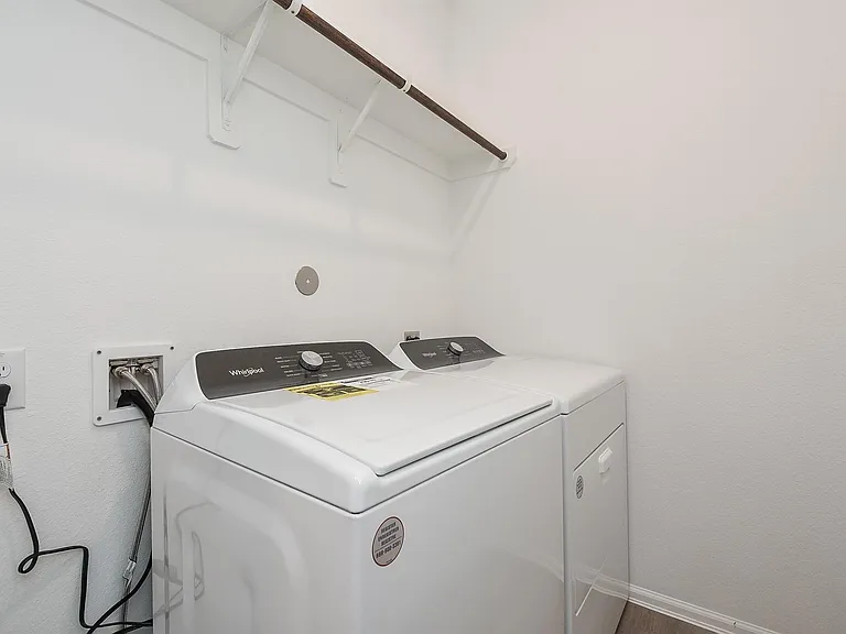 8426 Manta Ray Dr — Photo 30