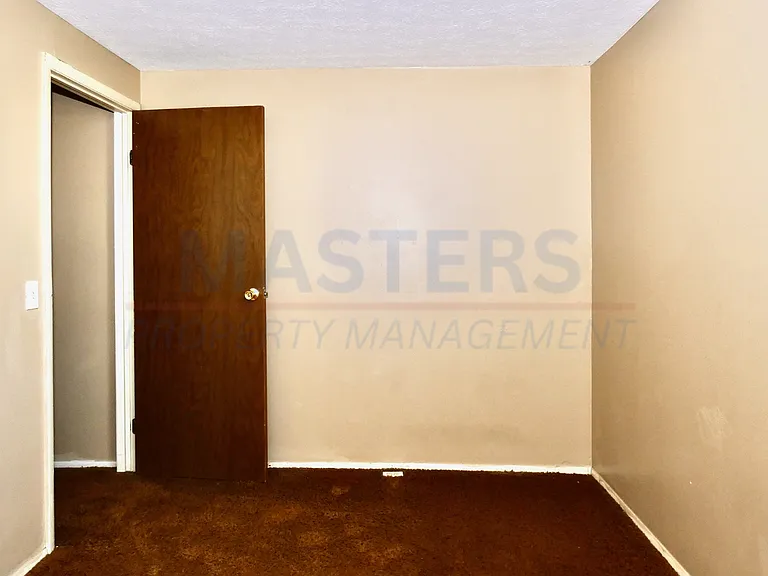 5929 Black Oak Dr #C — Photo 12