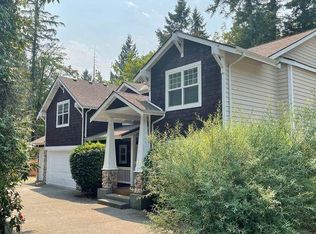 33 210th Pl SE, Sammamish, WA 98074