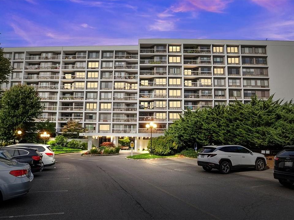 1st image of 100 High Point Drive #508