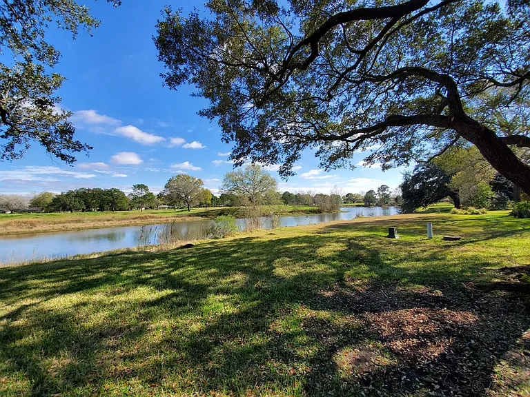 1802 Fairwind Rd — Photo 49