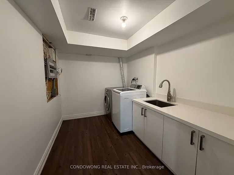 78 Bridlepath St — Photo 26