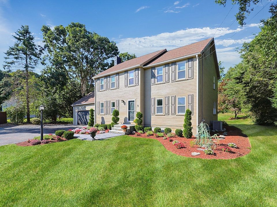 1st image of 34 Zarek Dr