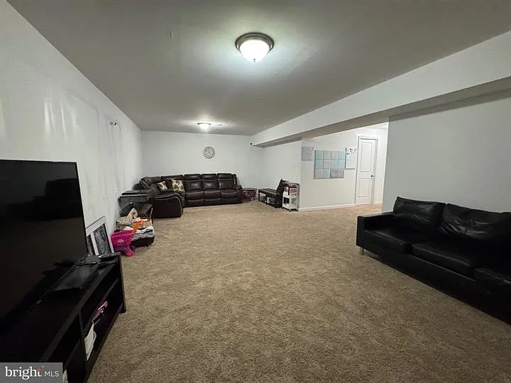 257 Stager Ave — Photo 16