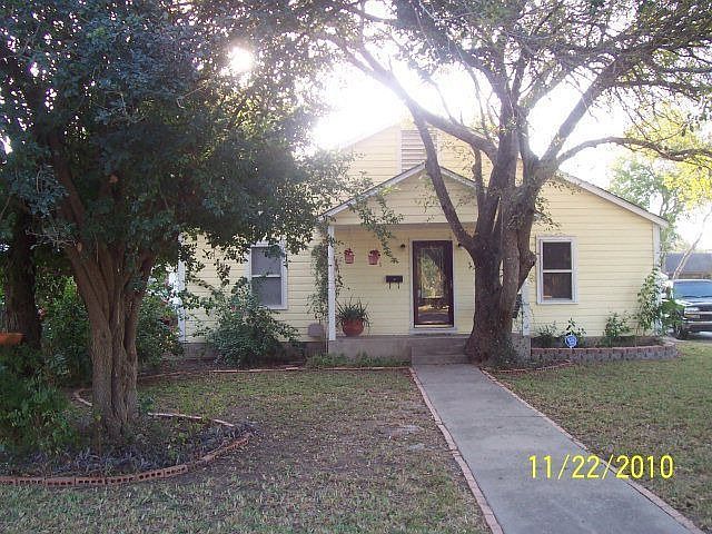 1st image of 323 N Wanda Dr
