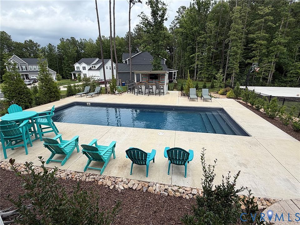 2nd image of 9107 Moldova Rd