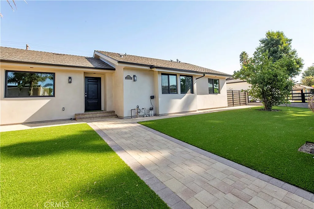 4 bed, 1554 sqft, $4,500 — Photo 4