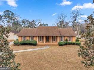 308 Rosewood Dr, Dublin, GA 31021