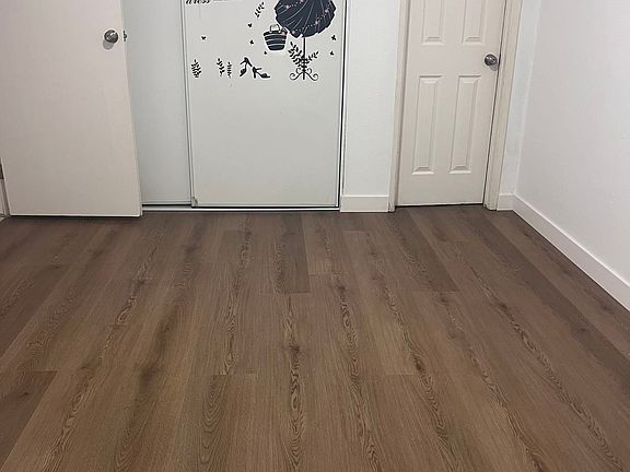 3rd image of 516 Faxina Ave