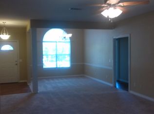 2769 N Boxwood Dr, Fayetteville, AR 72703