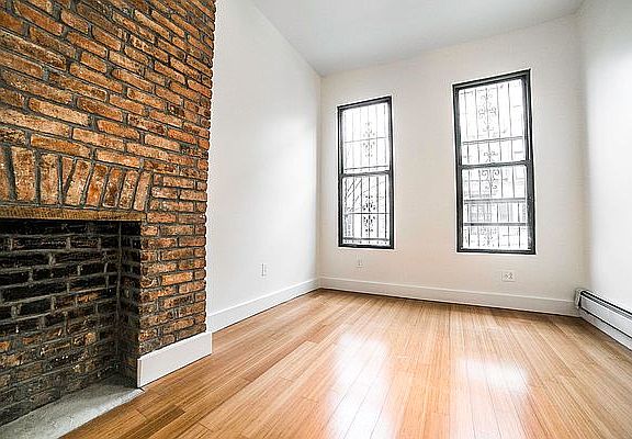 5th image of 288 Troutman St APT 2R