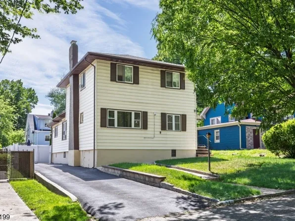 54 Bedford Ave, Teaneck Twp., NJ 07666