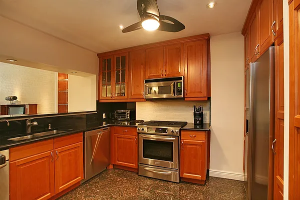 Rented by Corcoran | media 4