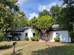 2901 Tommy St, Fort Worth, TX 76112