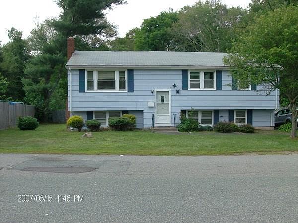2nd image of 20 Anne Marie Dr