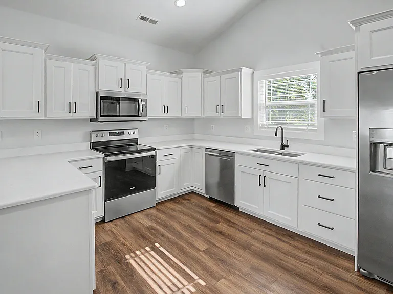 409 Magnolia Rdg — Photo 8