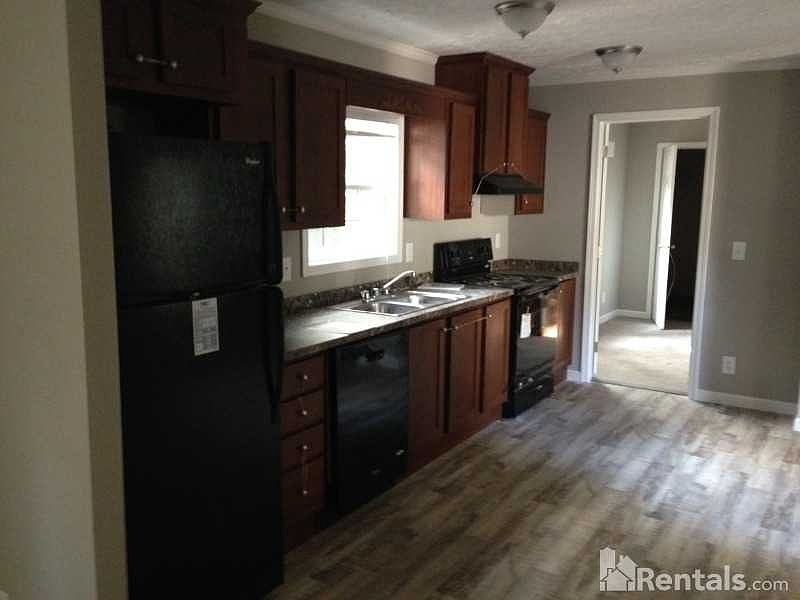 1st image of 206 Vicksburg Dr