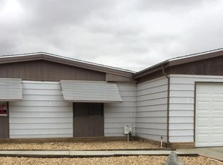 271 Coral Hills Rd, Perris, CA 92570