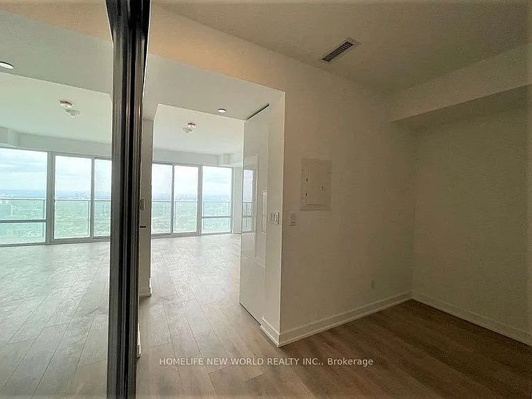 501 Yonge St S #5113 — Photo 9