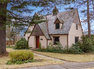 102 Sunset Dr, Ithaca, NY 14850