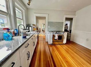 21 Sunset Rd #1, Somerville, MA 02144