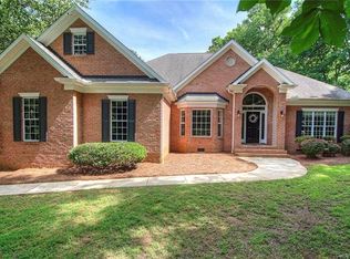 9722 Shadowmere Ln, Weddington, NC 28104