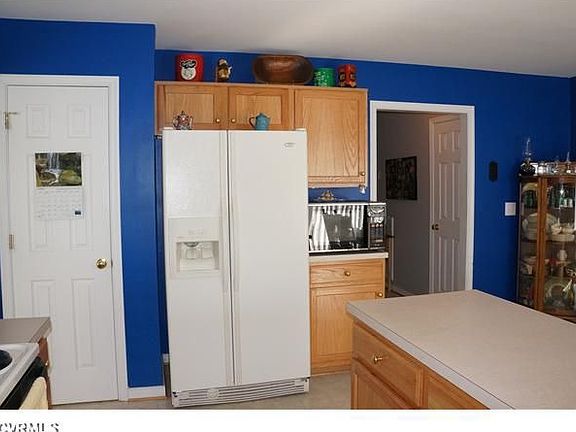 3rd image of 9744 Cedar Grove Way