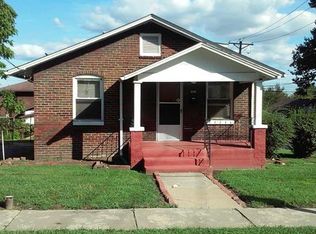 3900 Philbrook Ave, Saint Louis, MO 63120