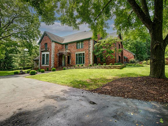 3rd image of 4745 E Bittersweet Way