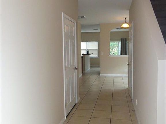3rd image of 3738 Russell Ave #3738
