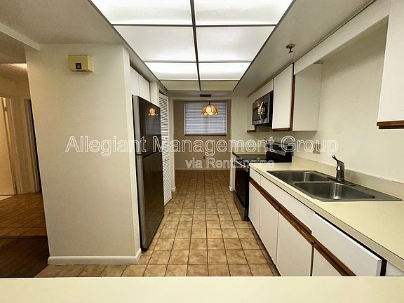 5th image of 530 Central Blvd #1203