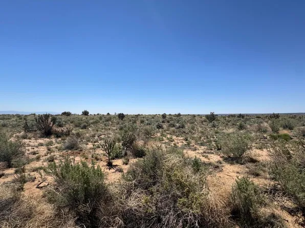 34 3rd Ave SW, Rio Rancho, NM 87124