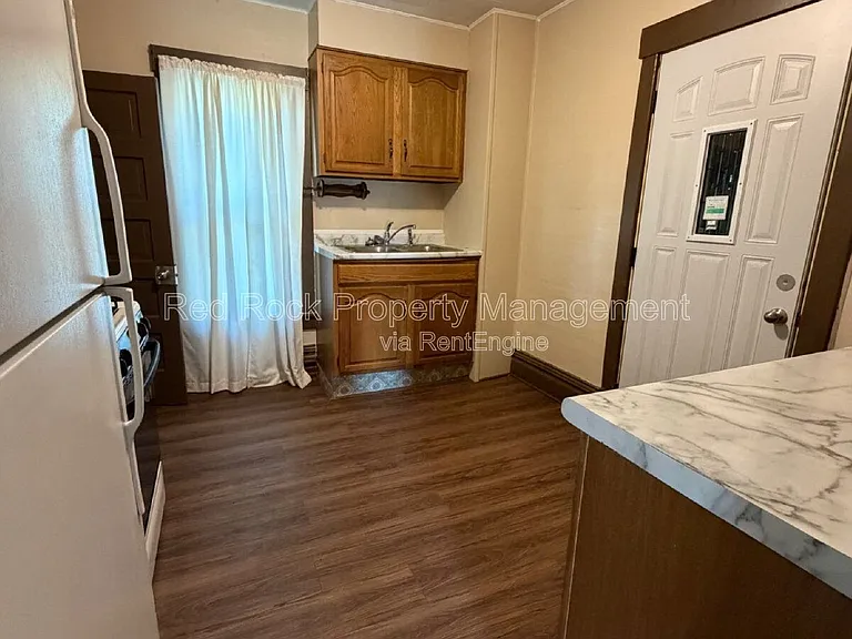 1003 Liberty Ave — Photo 12
