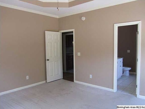 4th image of 1016 Oak Valley Dr