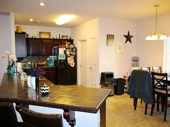 3rd image of 6821 Jen Renee Ln