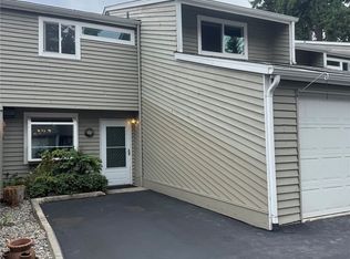 14441 124th Ave NE APT 5, Kirkland, WA 98034