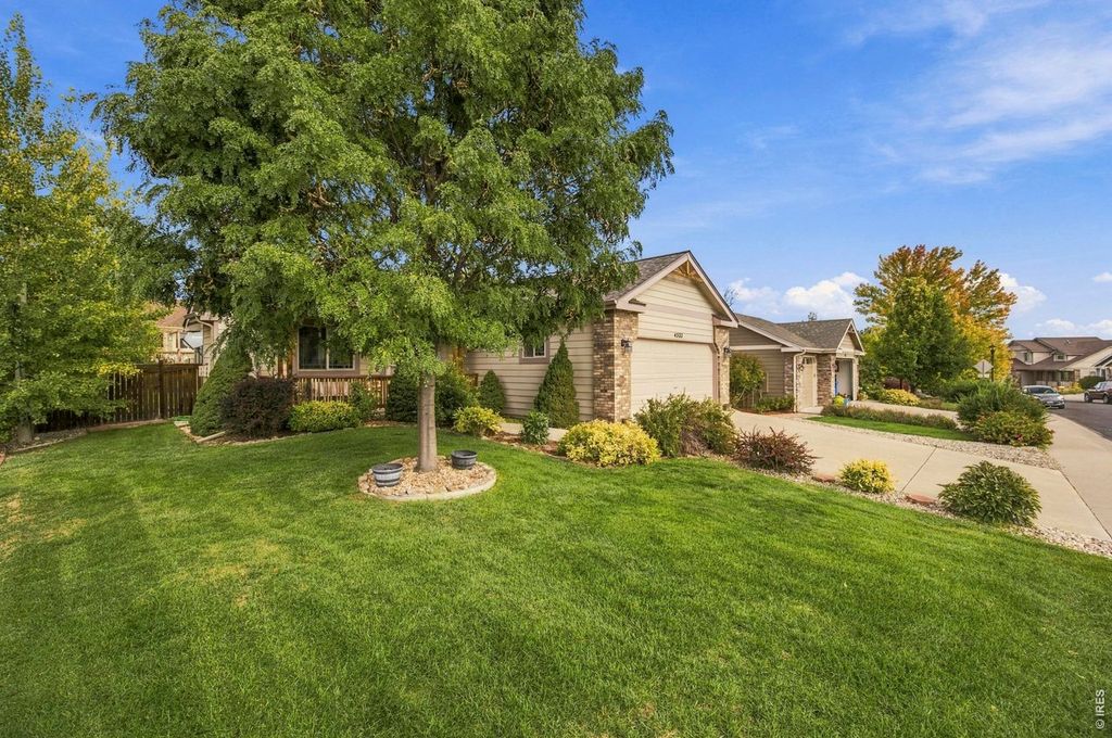 4527 Cole Dr