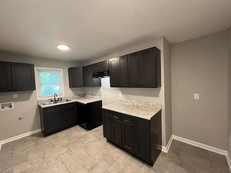3800 Windcrest Rd — Photo 15