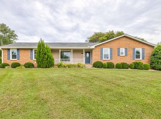 179 Berrywood Dr, Hendersonville, TN 37075