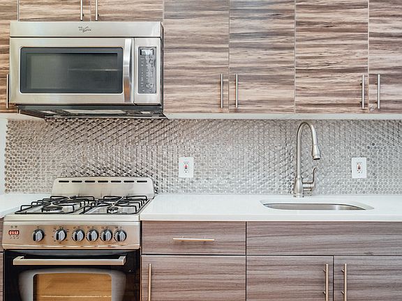 5th image of 699 Bushwick Ave APT 4C