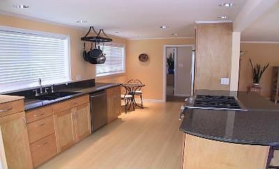 2nd image of 5040 E 11th Ave