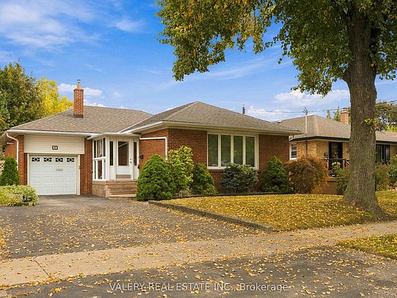 2nd image of 305 Renforth Dr