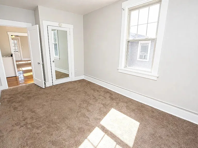Carpeted 2-Bedroom