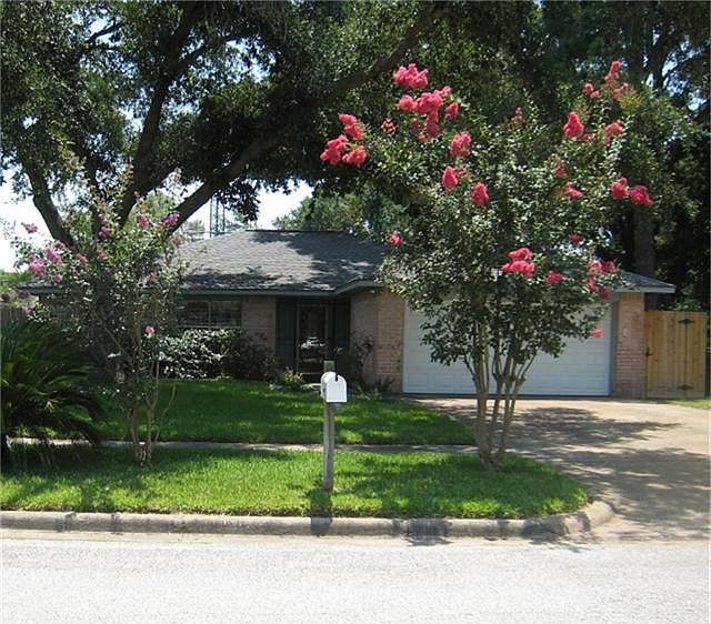 1st image of 10439 Alcott Dr