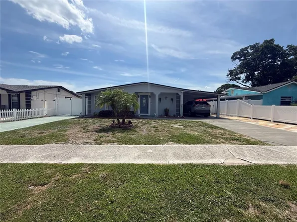 4808 Sierra Madre Dr, Tampa, FL 33634