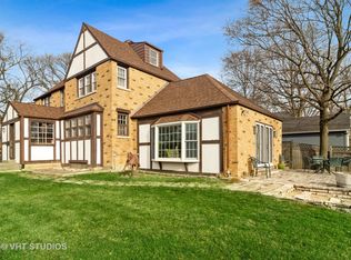 1260 Oak St, Winnetka, IL 60093