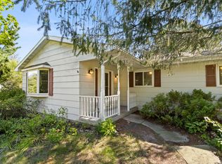 S9612 Center St, Prairie Du Sac, WI 53578