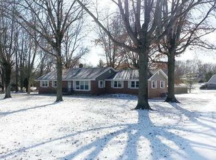 914 W Boonville New Harmony Rd, Evansville, IN 47725